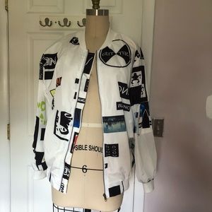 GRAPHIC PRINT WINDBREAKER JACKET